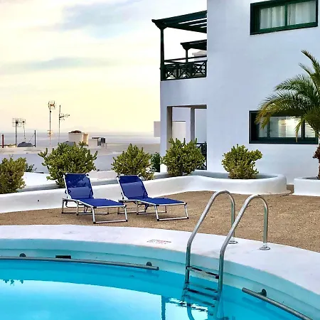 Chao Portonovo Apartment