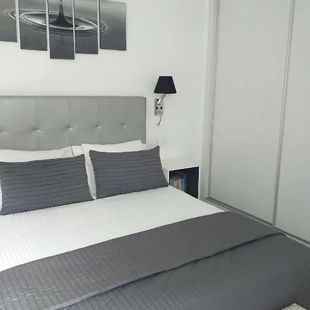 Chao Portonovo Apartment *