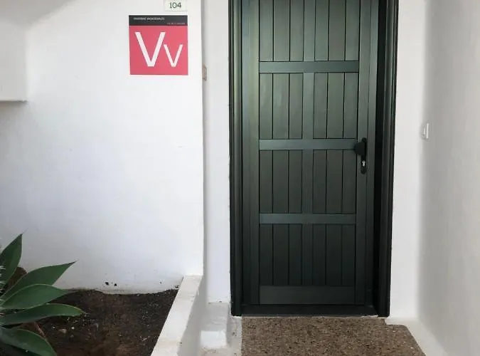 Chao Portonovo Apartment